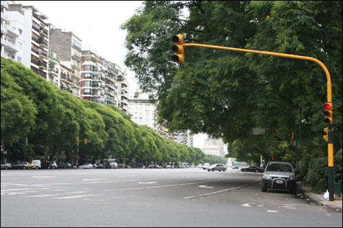 Twelve lane avenue